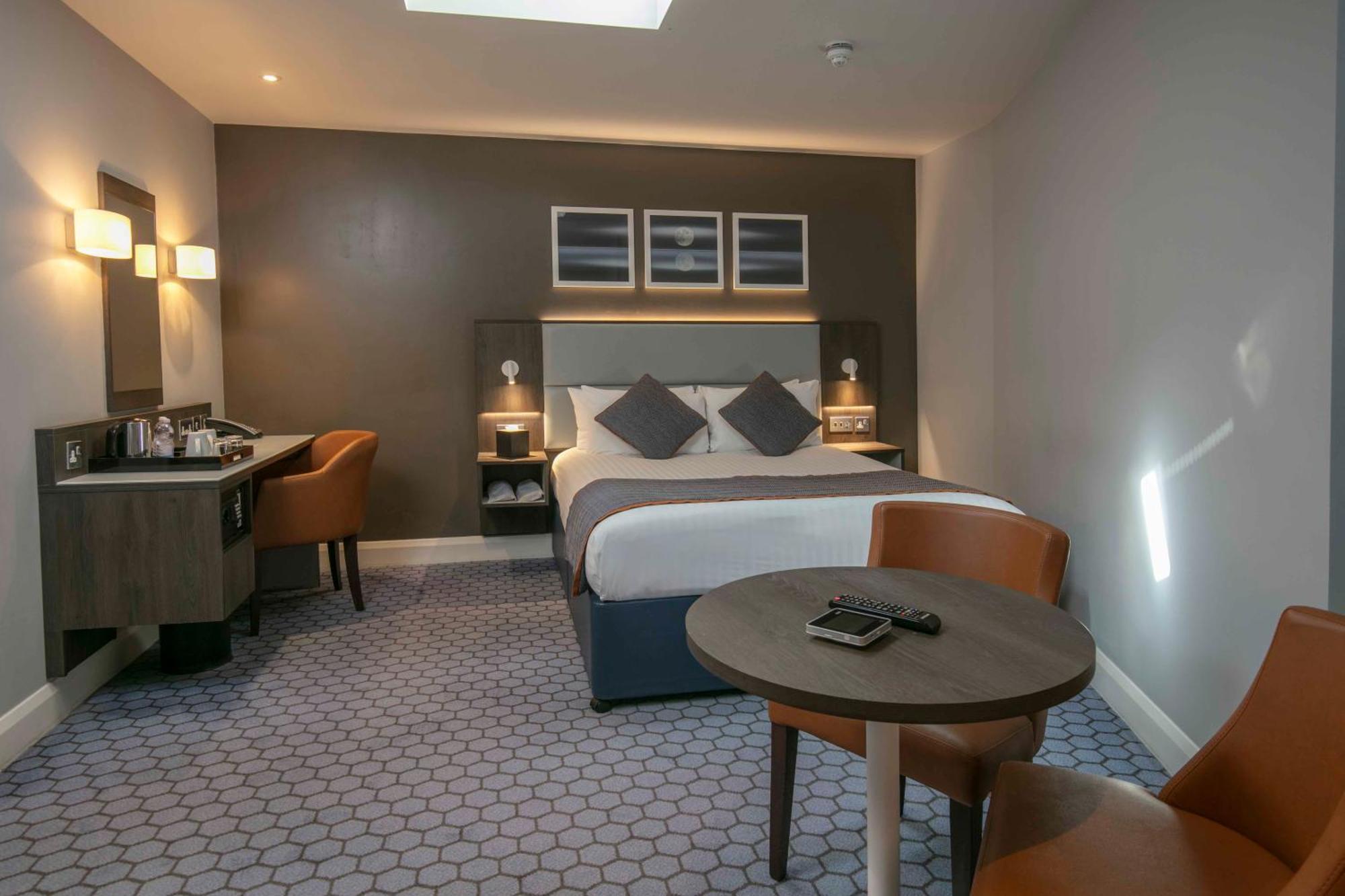 Best Western Plus Vauxhall Hotel London Bagian luar foto
