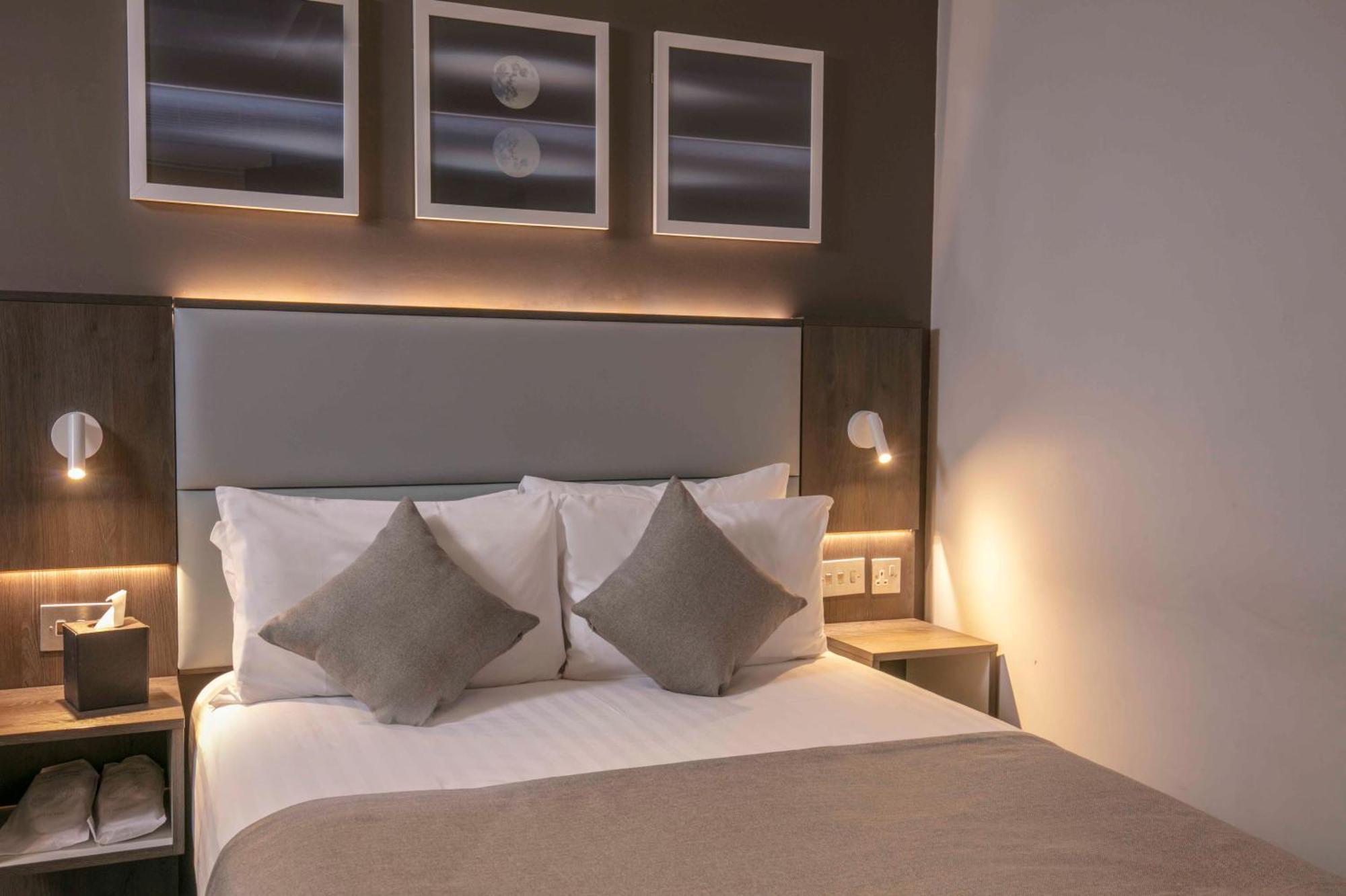 Best Western Plus Vauxhall Hotel London Bagian luar foto