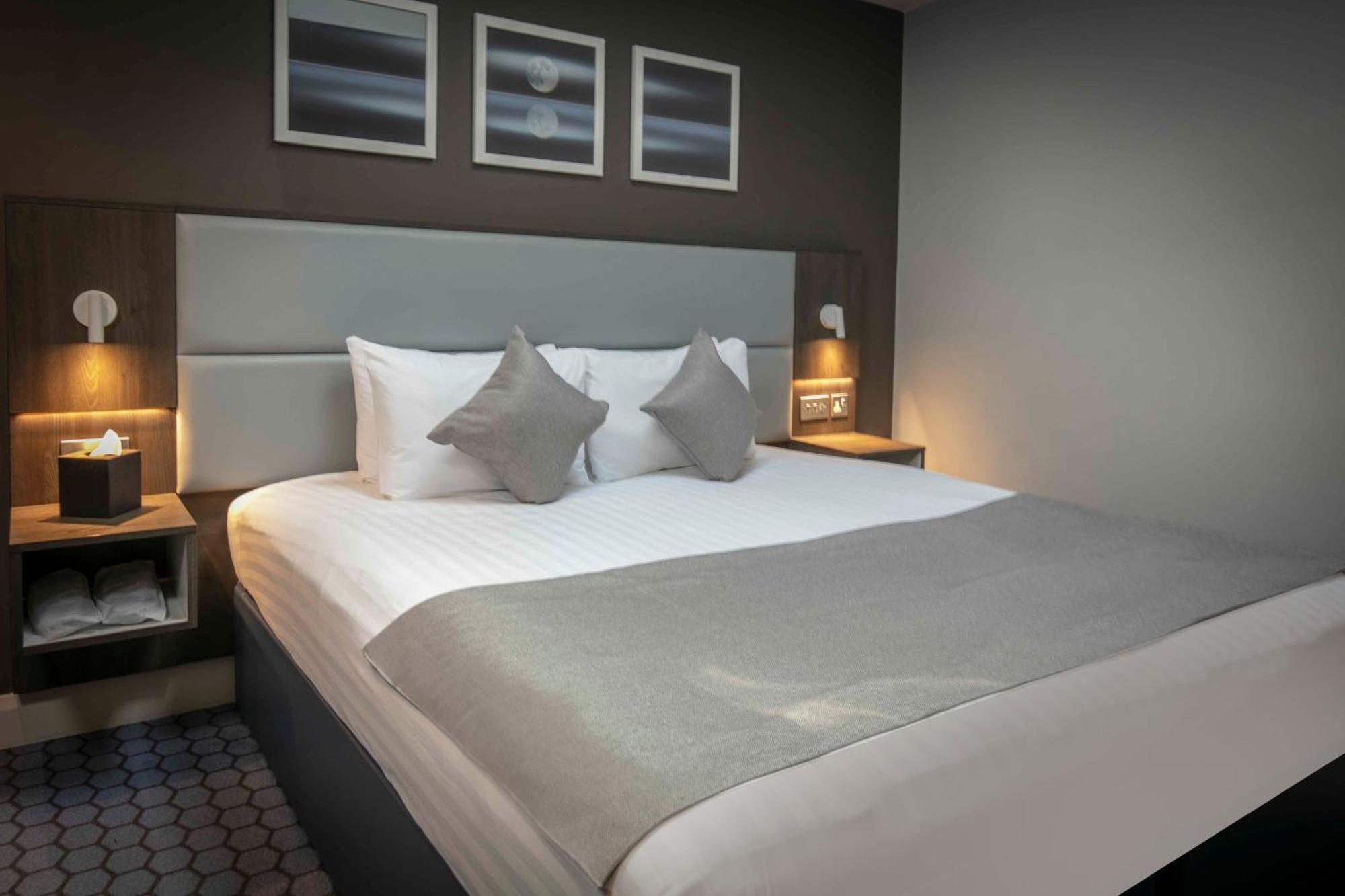 Best Western Plus Vauxhall Hotel London Bagian luar foto